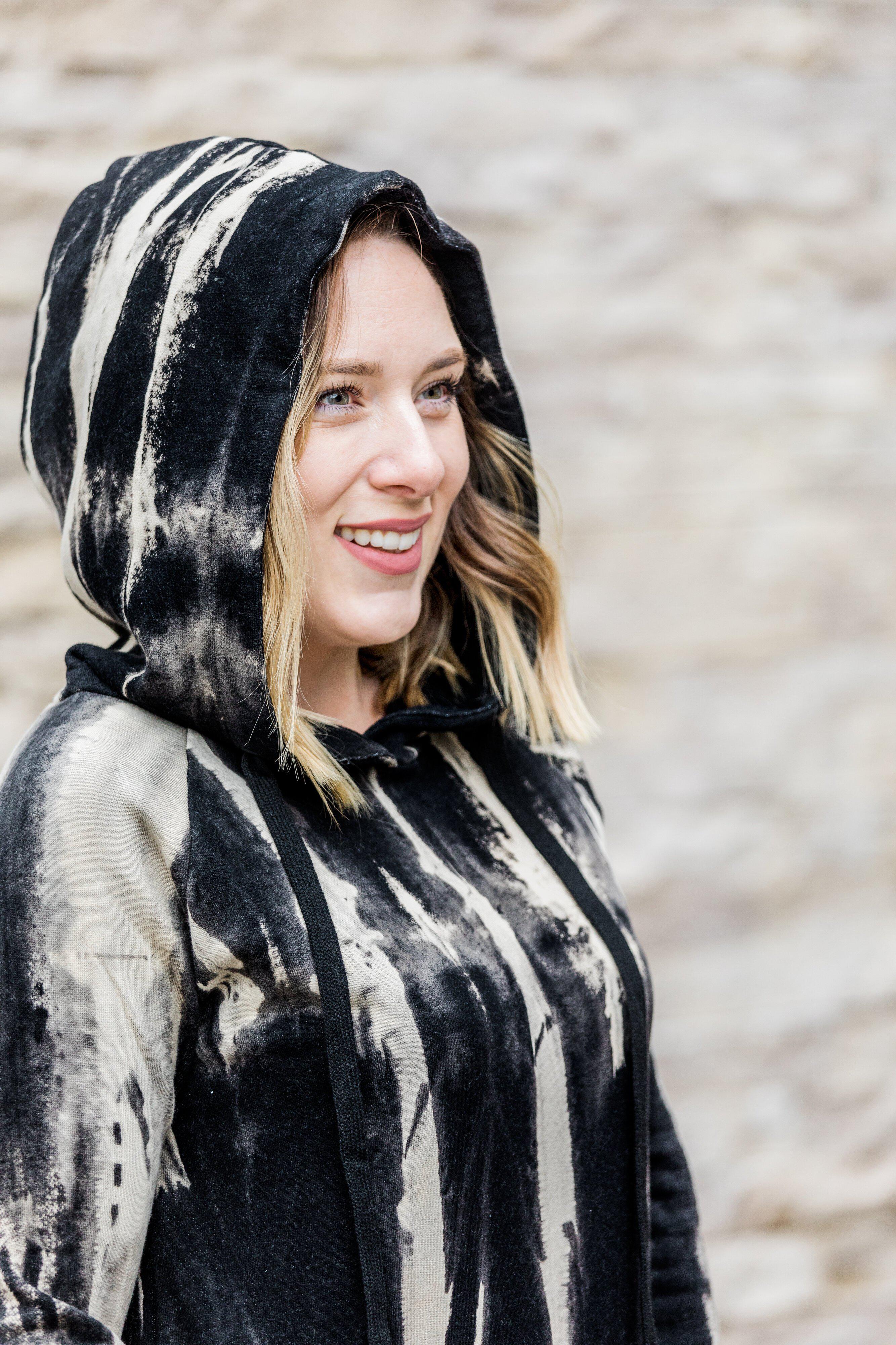 Zoey Hoodie - Cookies and Cream