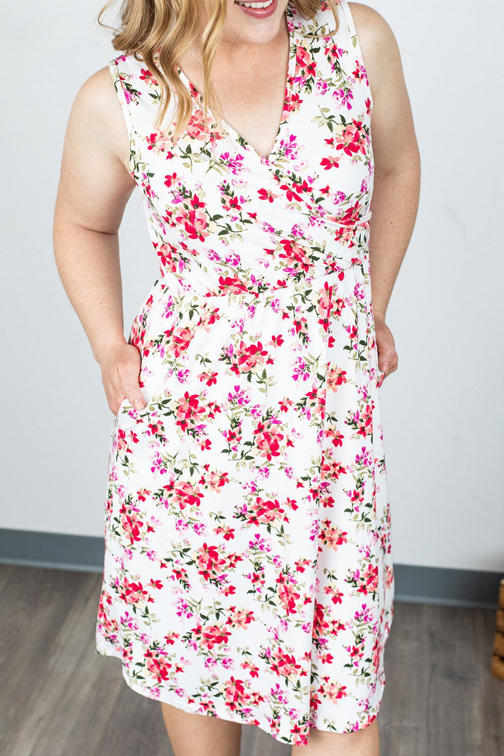 Taryn Sleeveless Midi Dress - White Floral